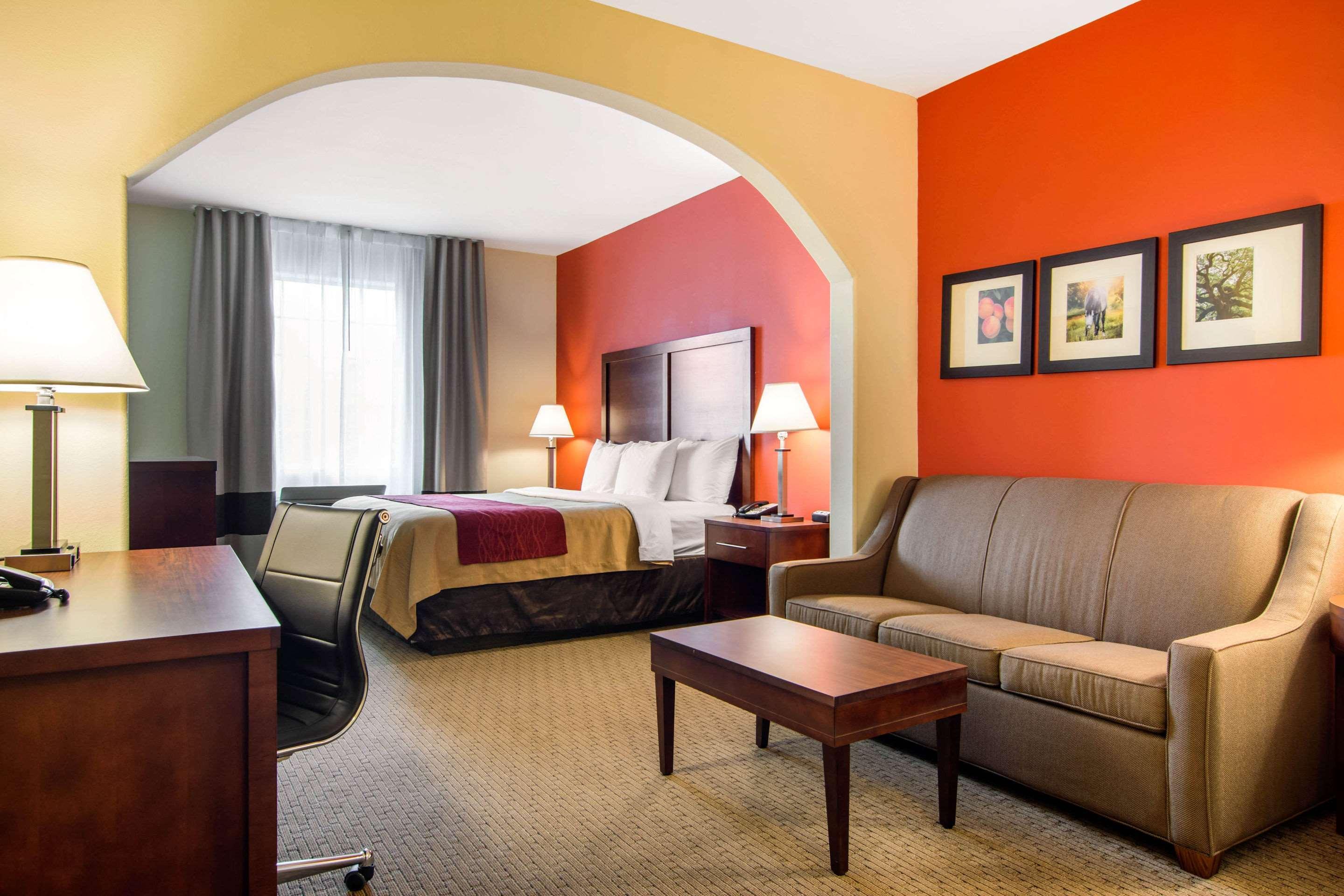 Comfort Inn & Suites Villa Rica Kültér fotó