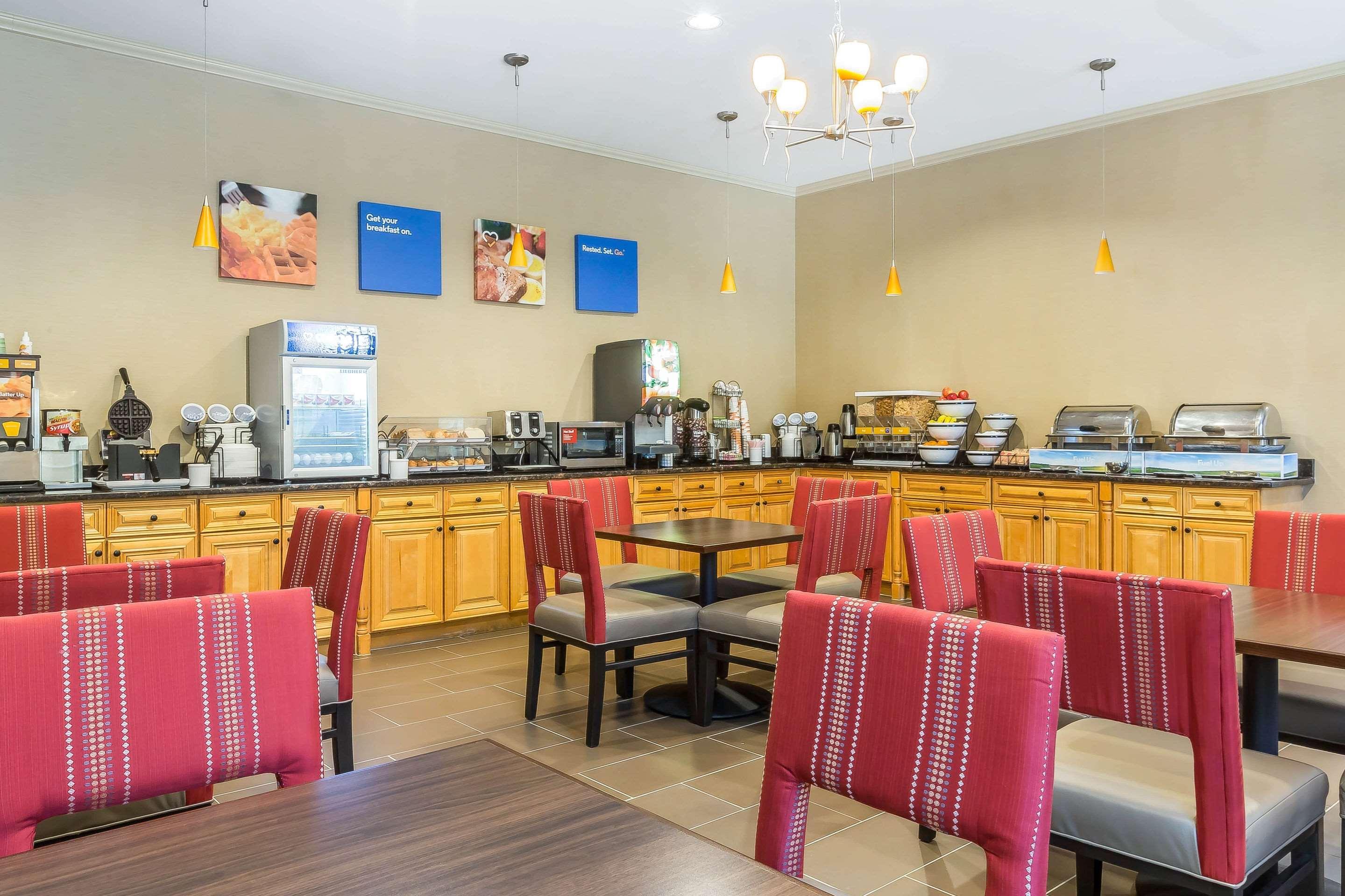 Comfort Inn & Suites Villa Rica Kültér fotó